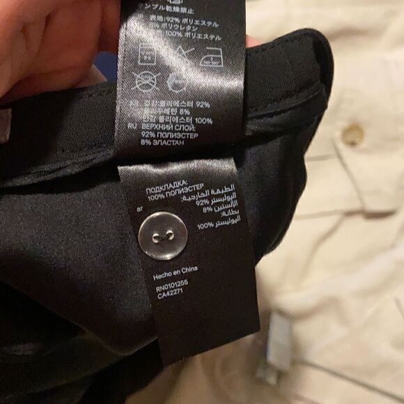 H&M Skirt - Picture 6 of 6